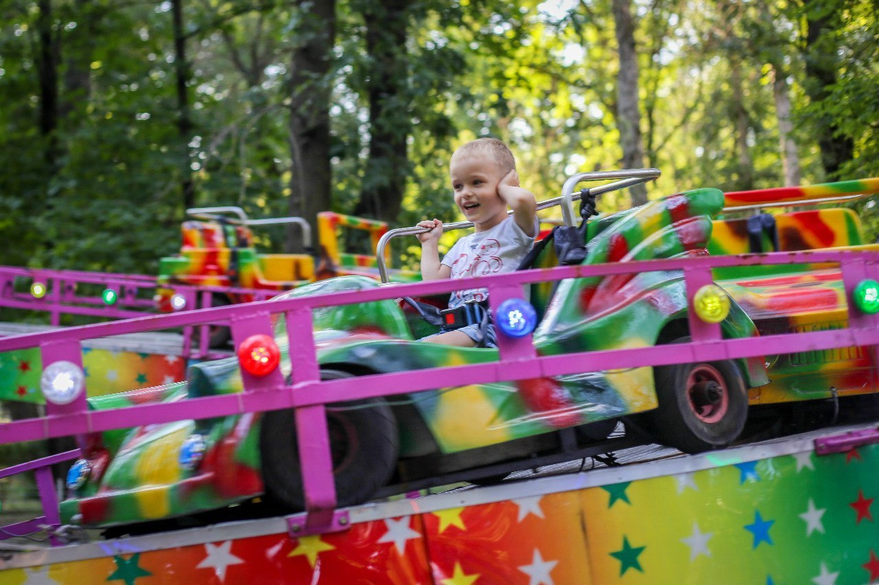 Фотосессии на природе, прогулочные фотосессии. Свадебный и семейный профессиональный фотограф в Ростове-на-Дону , Кри