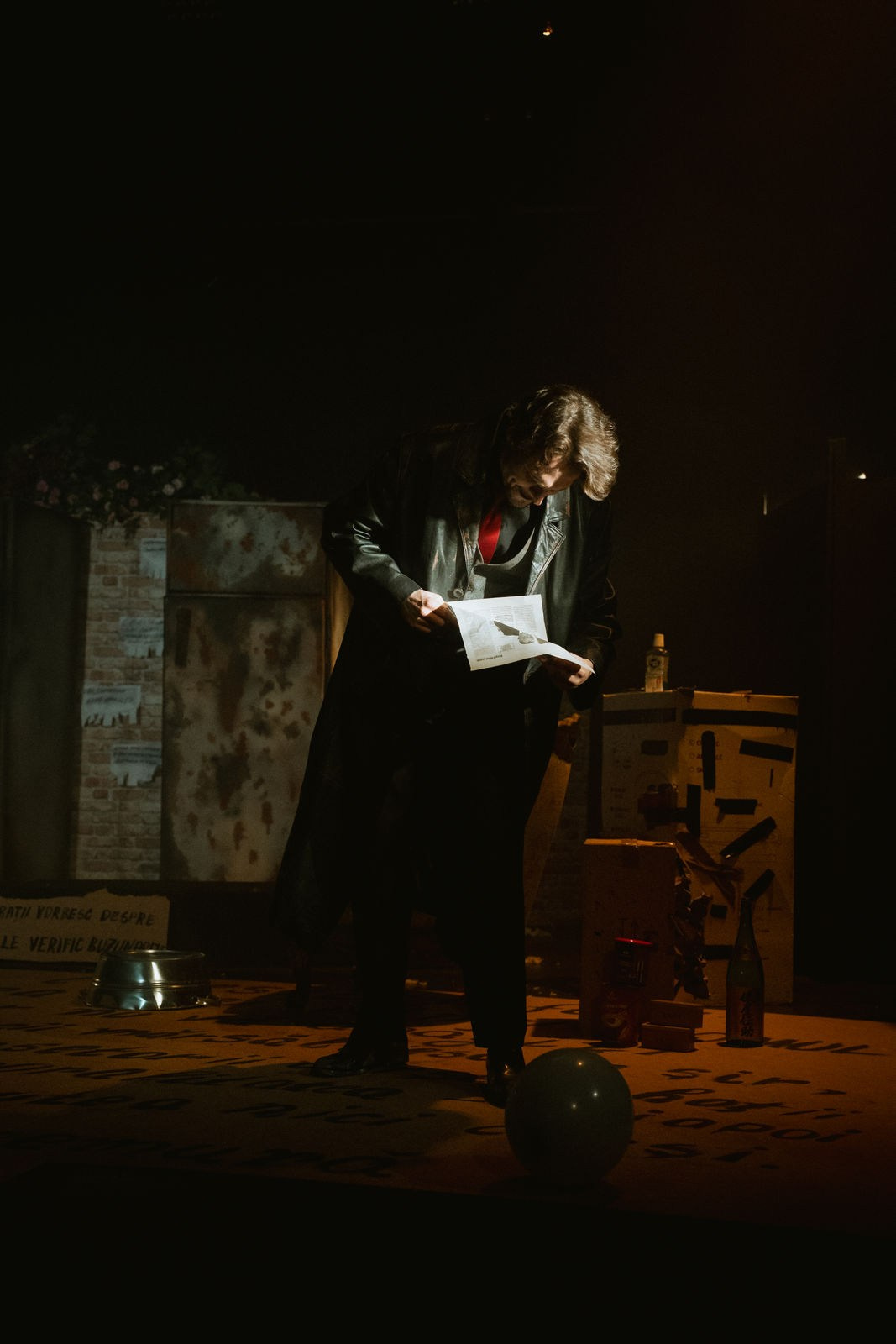 «Трехгрошовая опера». Режиссёр Даниил Филиппович