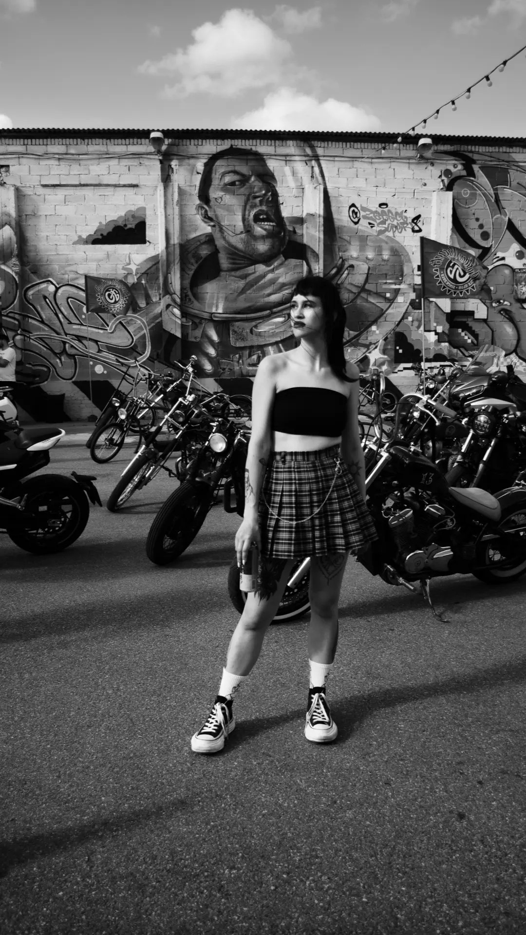 Кристина на байке. Портретный фотограф в Краснодаре Юлия Кудряшова