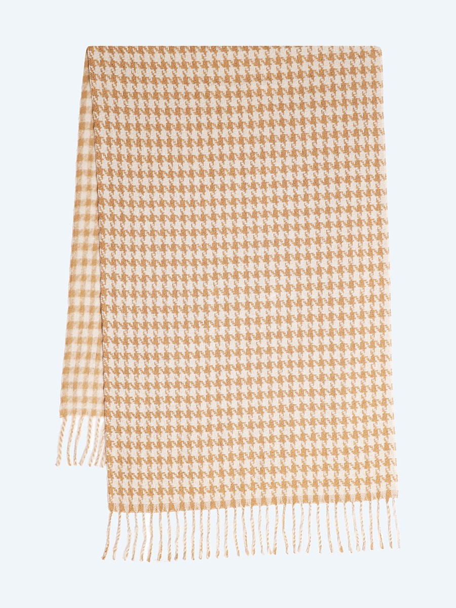 Палантины. Предметный фотограф Артём Йома