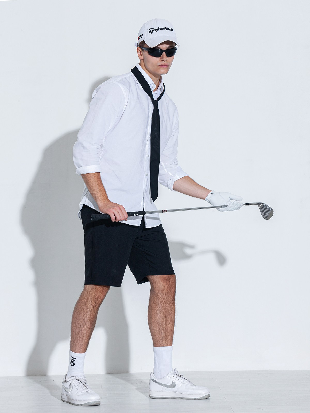 Творческие fashion работы. Сборные фотосъёмки в Москве. фотосессии одежды.фотограф