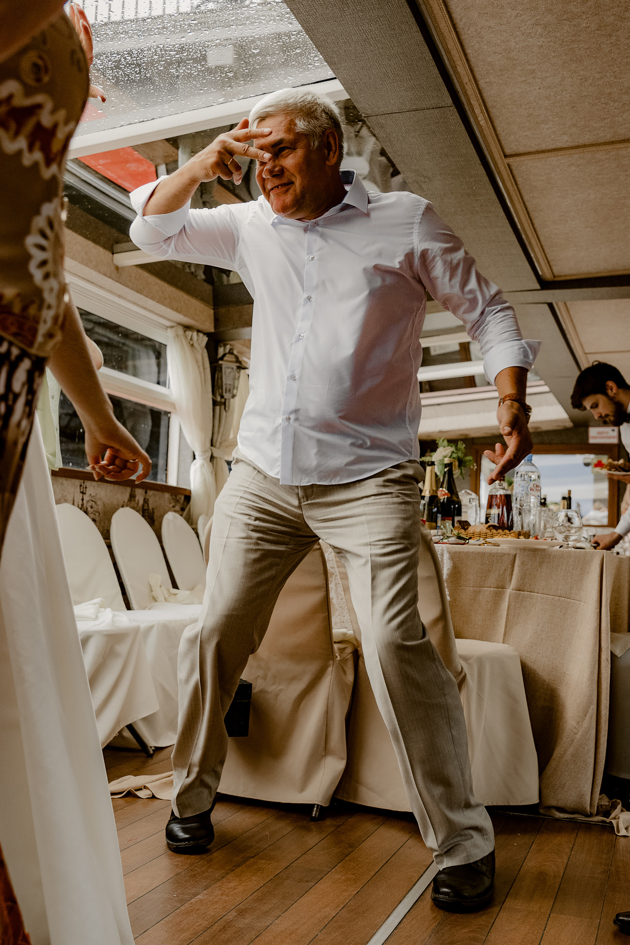 Фотосессия свадьбы в Санкт-Петербурге в любую погоду. Фотограф Маргарита Милева