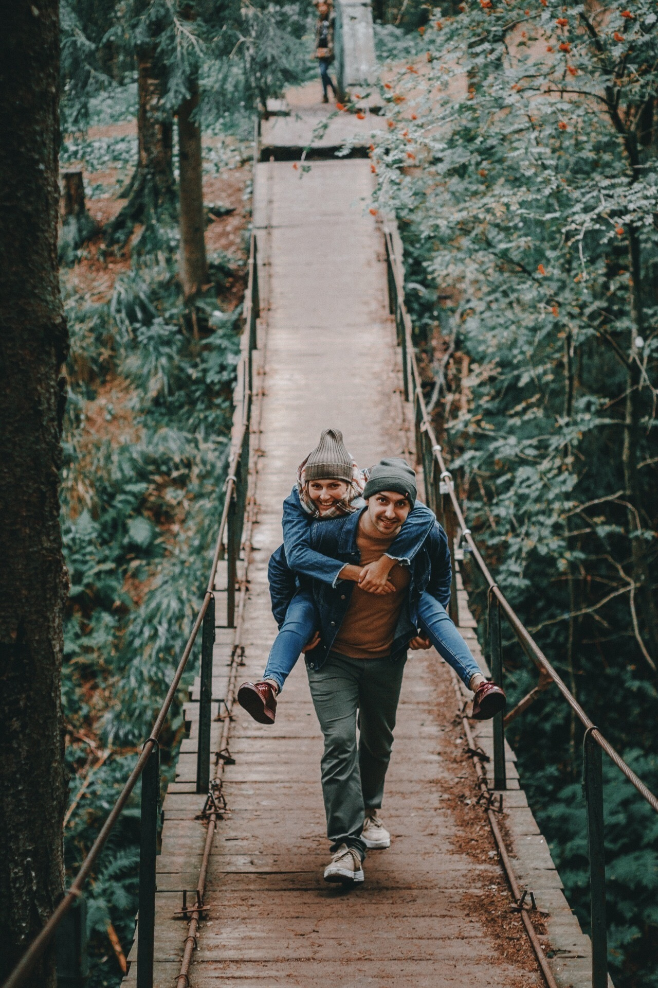 Осенняя фотосессия в лесу. Фотограф Маргарита Милева