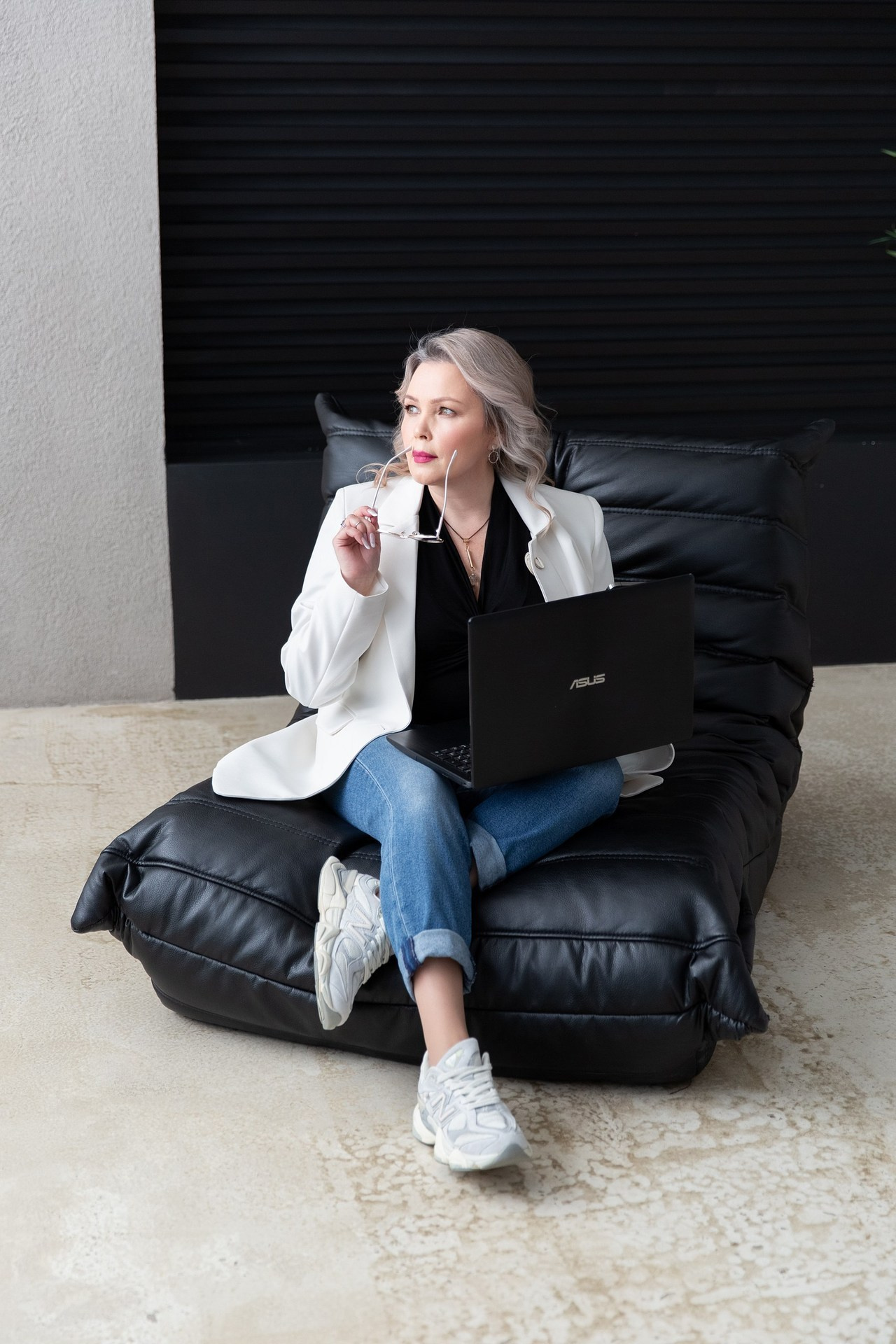 Reviews. Photographer Anastasia Barmina