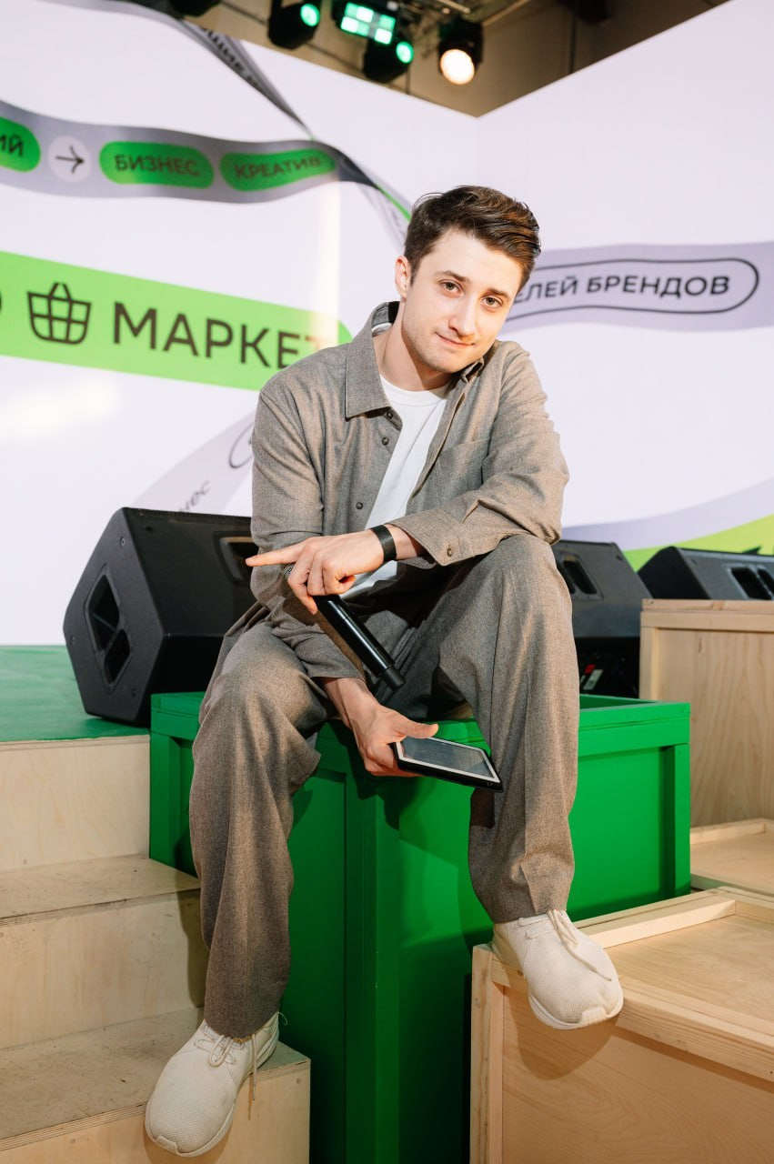 Ведущий Соколов. Подрядчики и друзья сети свадебных площадок House for wedding