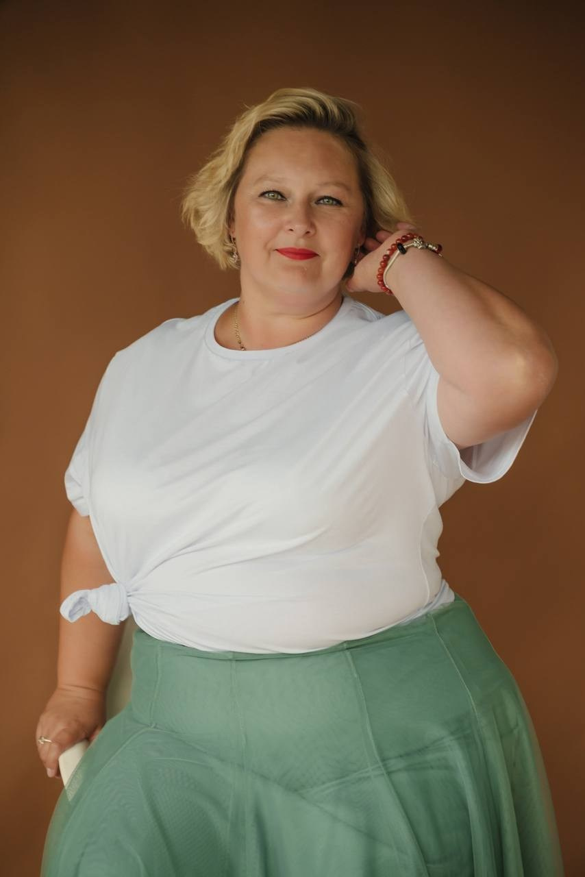 В наших фотосессиях мы ловим не позы — мы ловим эмоции. Фотостудия во Всеволожске. Подходит для всех творческих проектов