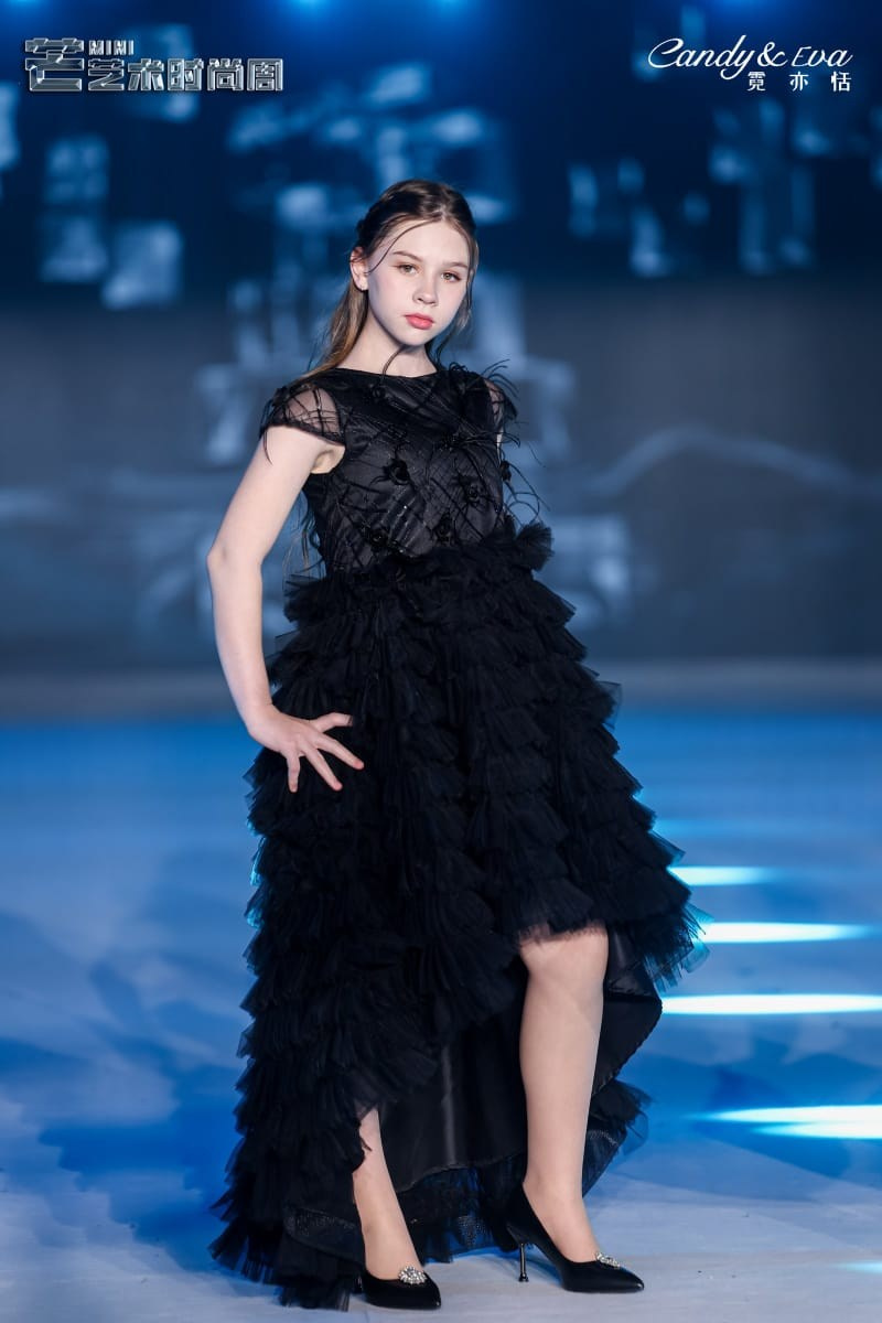 Fashion Show. Модельное Агентство Alma Model Management