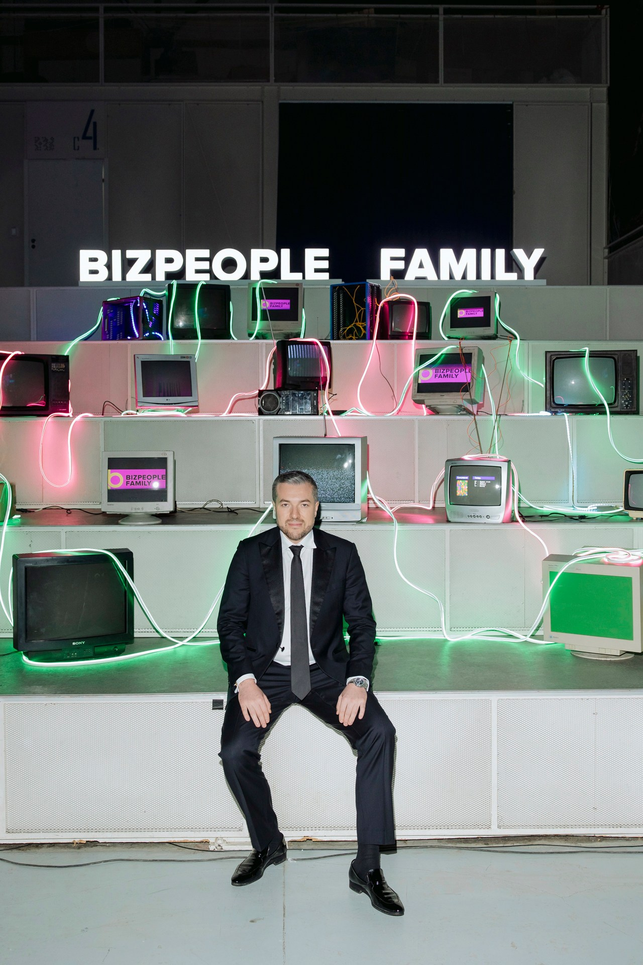 Bizpeople family