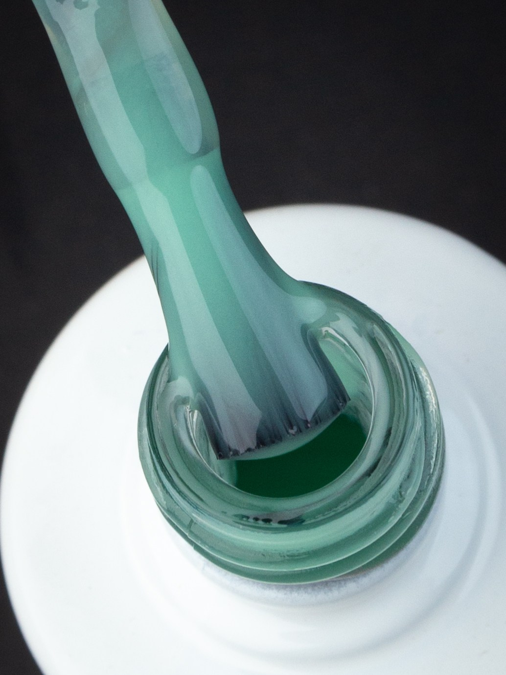 Kira на чёрном. Александр Стряпунин — предметный фотограф в Улан-Удэ