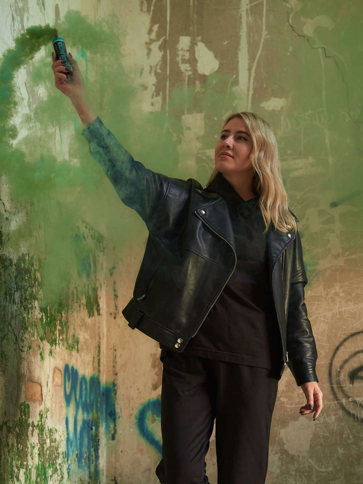 Лена в руинах. Фотограф Александр Хохлачёв | HOHLACHEV.COM