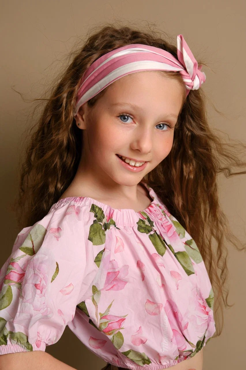 Макарова Мишель 8 ЛЕТ 134 СМ. Детское модельное агентство Musthave agency. База профессиональных моделей