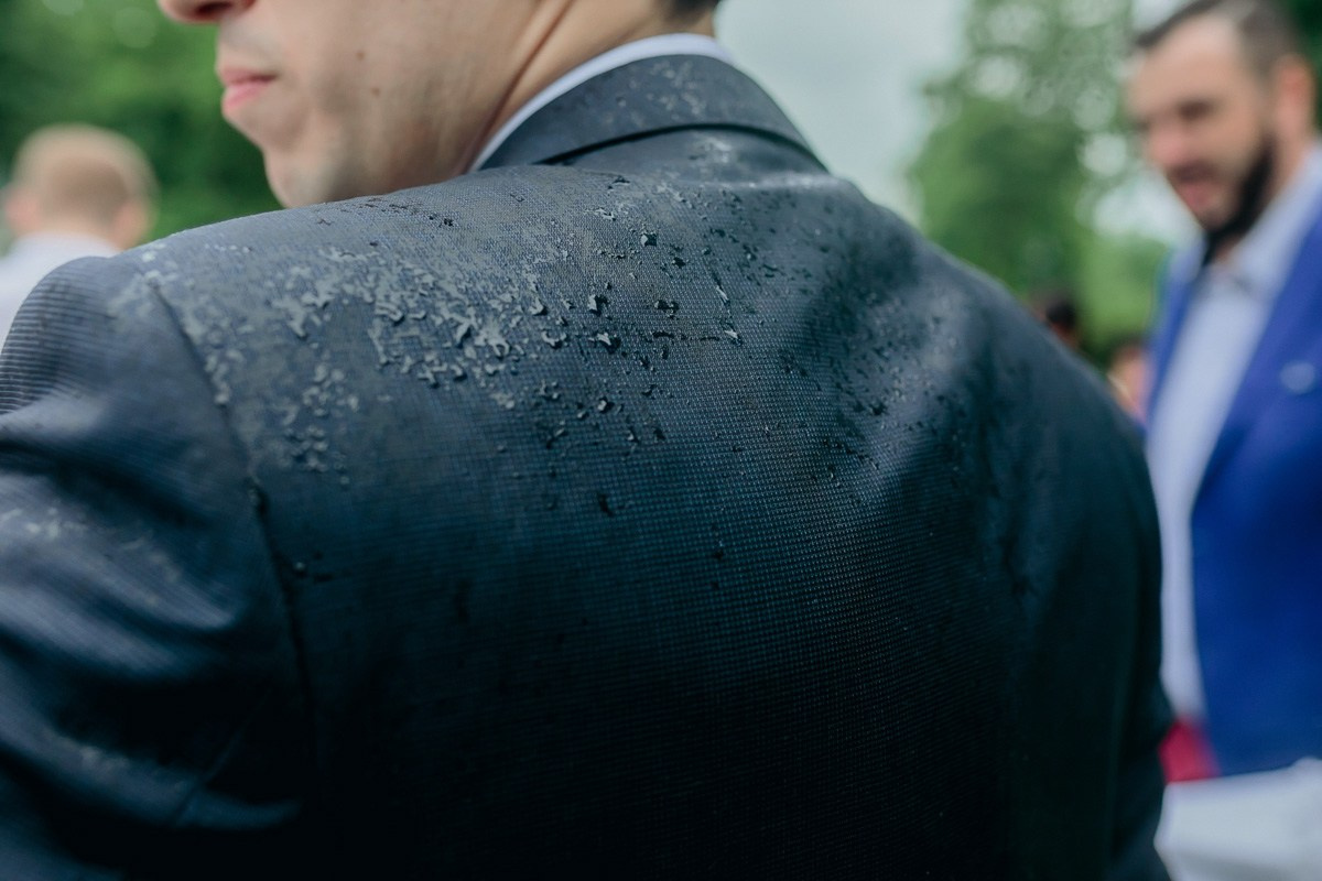 Евгения + Ники (Под дождем). Свадебные и портретный фотограф — Кирилл Зорин