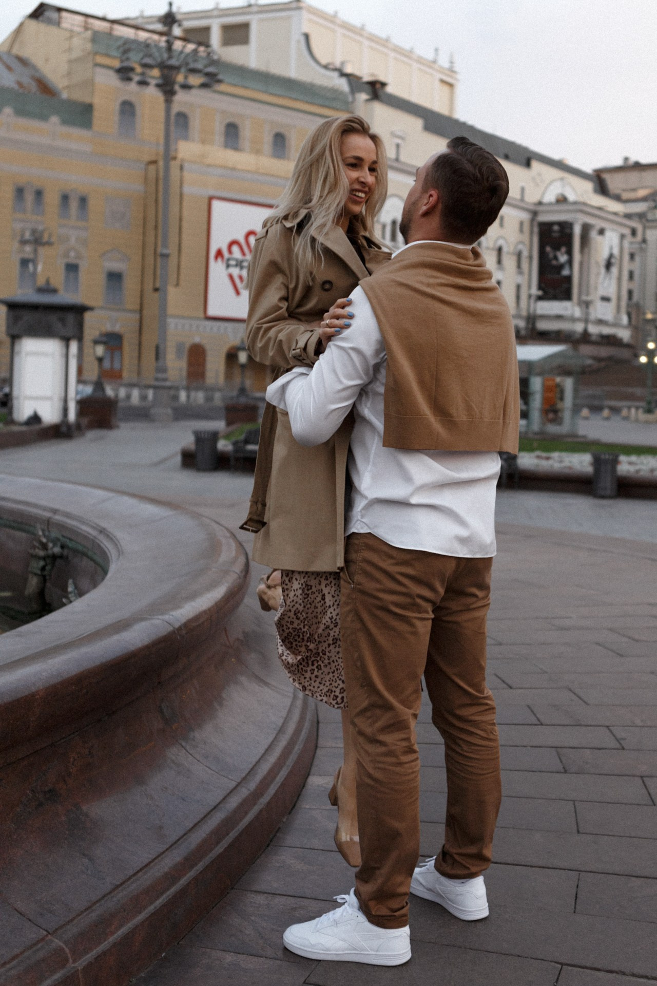 Любовь со всеми остановками. Фотограф Владимир Молоканов