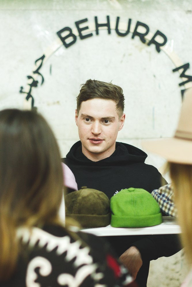 13–15 декабря 2019 на Трёхгорной мануфактуре / День 3 / фото Иван Гущин. Фотоотчеты «Ламбада-маркета»