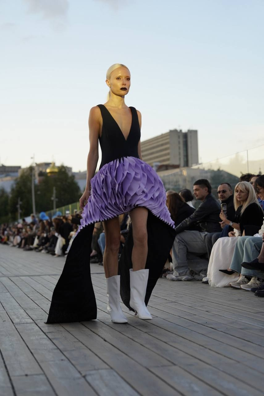 MOSCOW FASHION WEEK 2025. Фотограф Гвоздева Варвара / Москва
