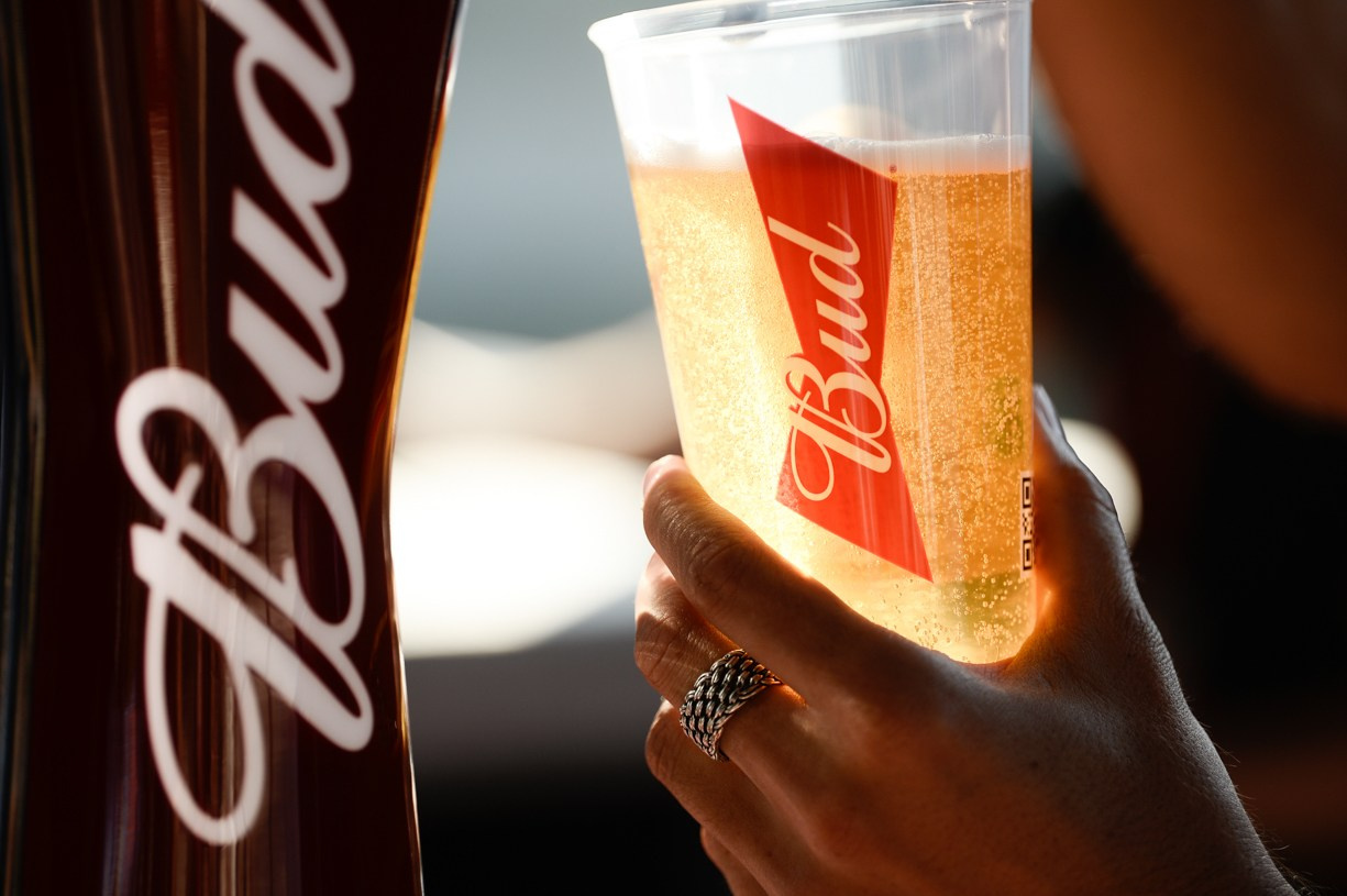 #BUDBOAT. Артур Погосян — лучший свадебный фотограф России