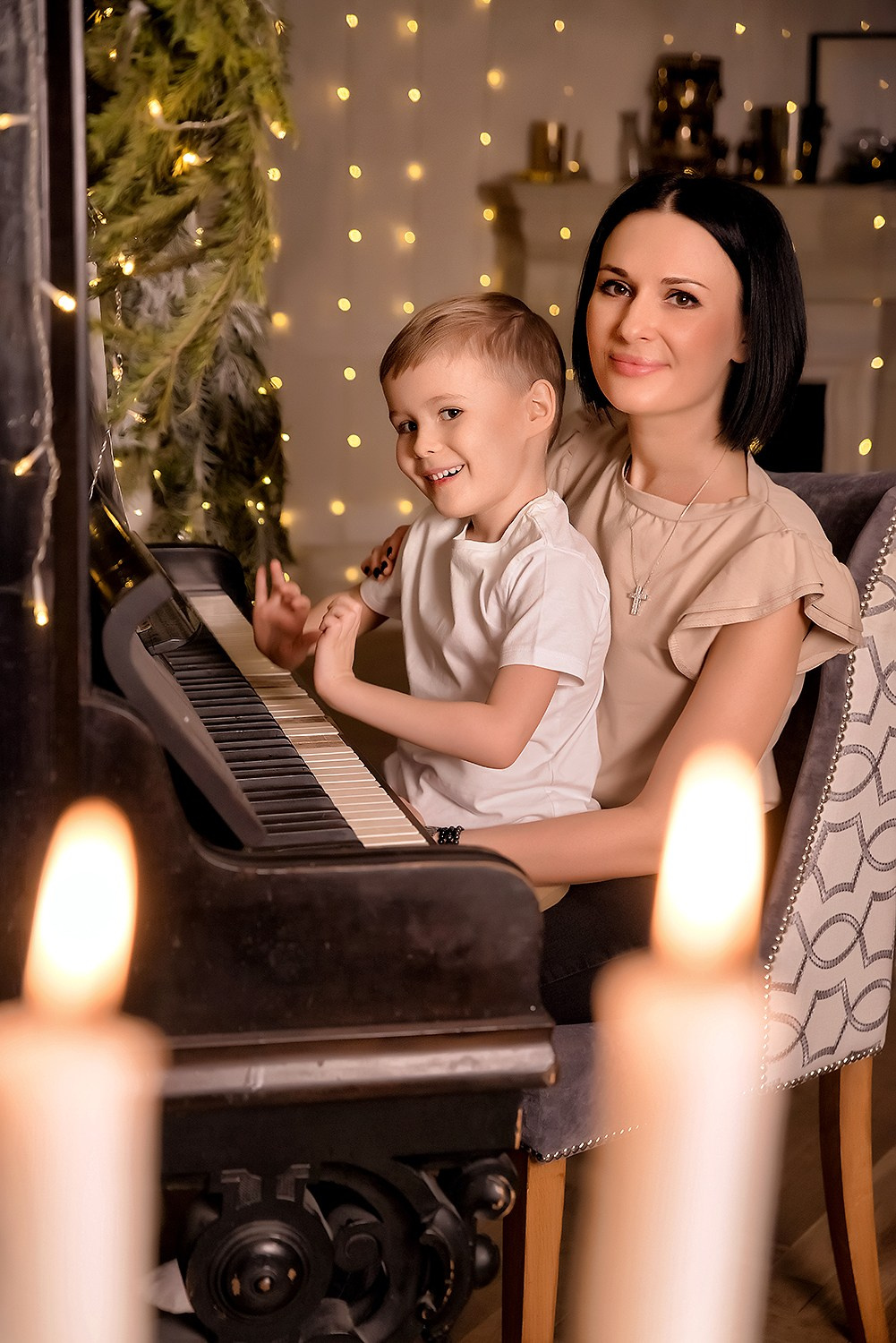 Новый год. Контакты