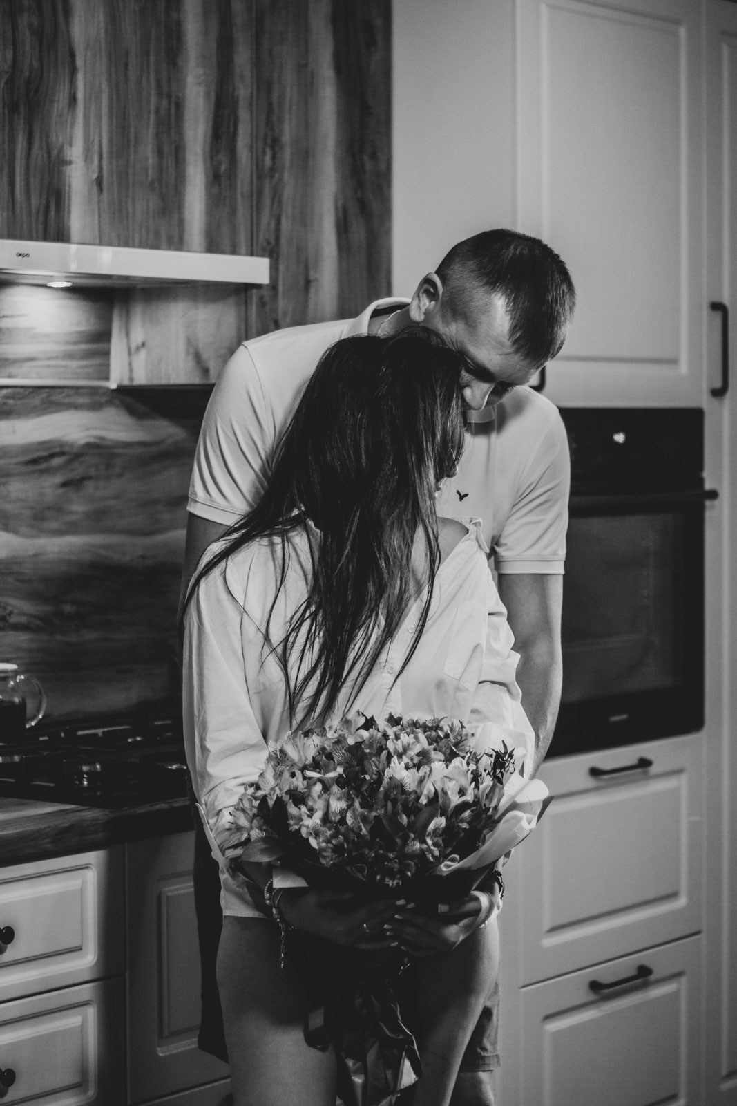 Дарья и Сергей (Фотосессия дома, фотосессия история любви, ловстори). Женский фотограф в Орске Новотроицке Динара Долганова