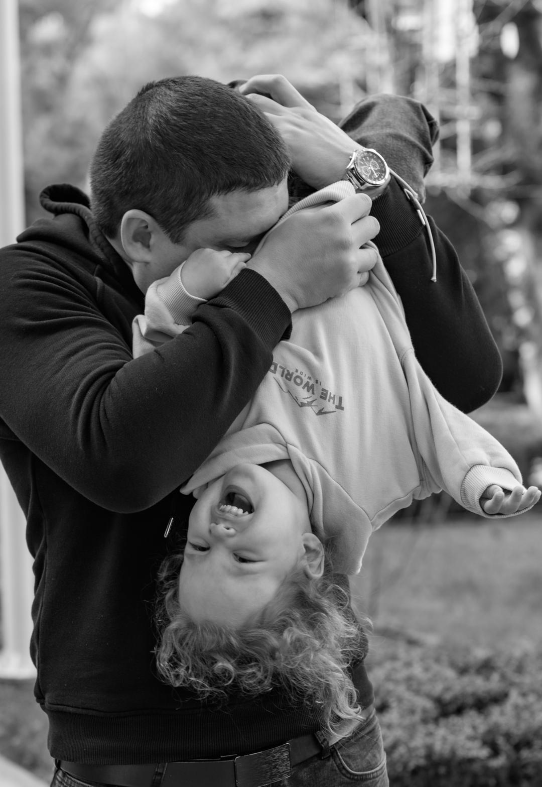 Семейная фотосессия осенью на берегу моря в Геленджике — фотограф Жанна Шестопалова