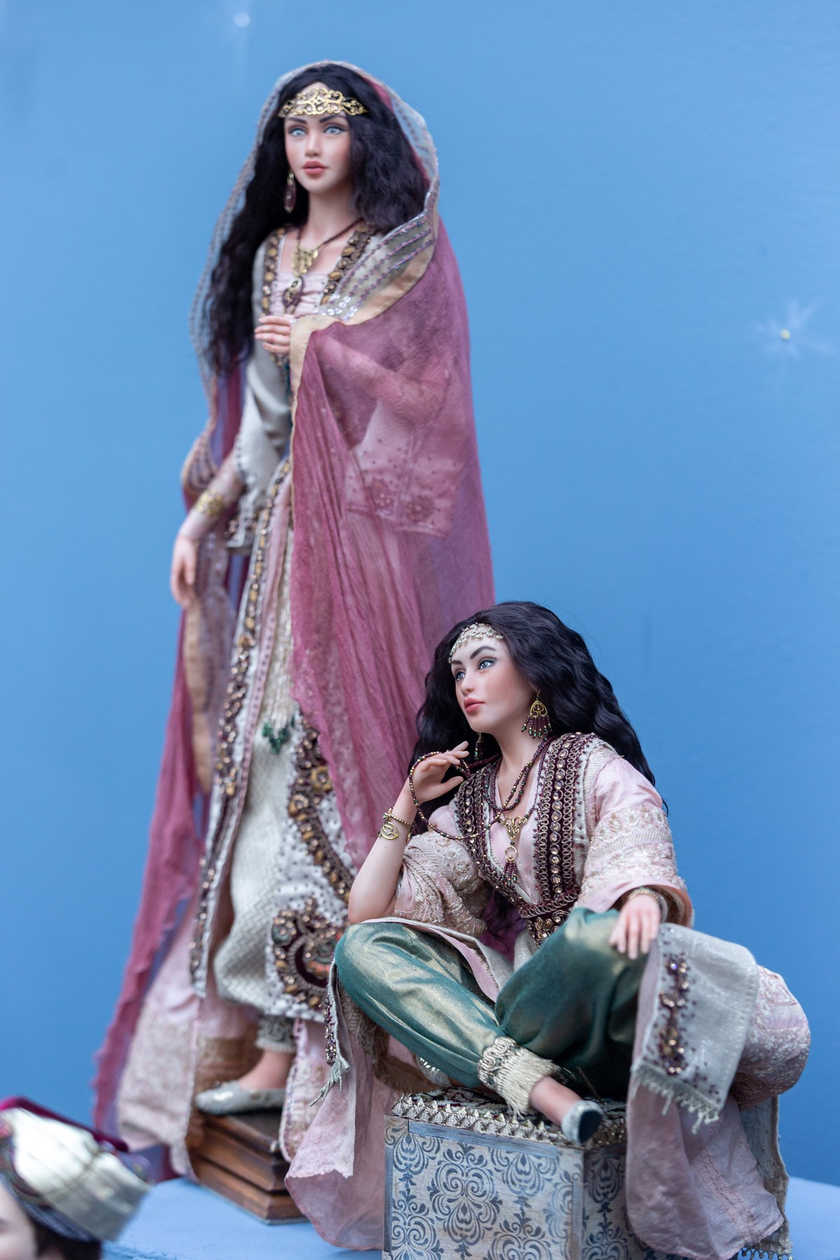 Международная выставка «Искусство куклы 2025», Москва, Гостиный двор, 9–12 октября 2025 г. Портретные фотографы в Москве — Анна и Алексей Бородины