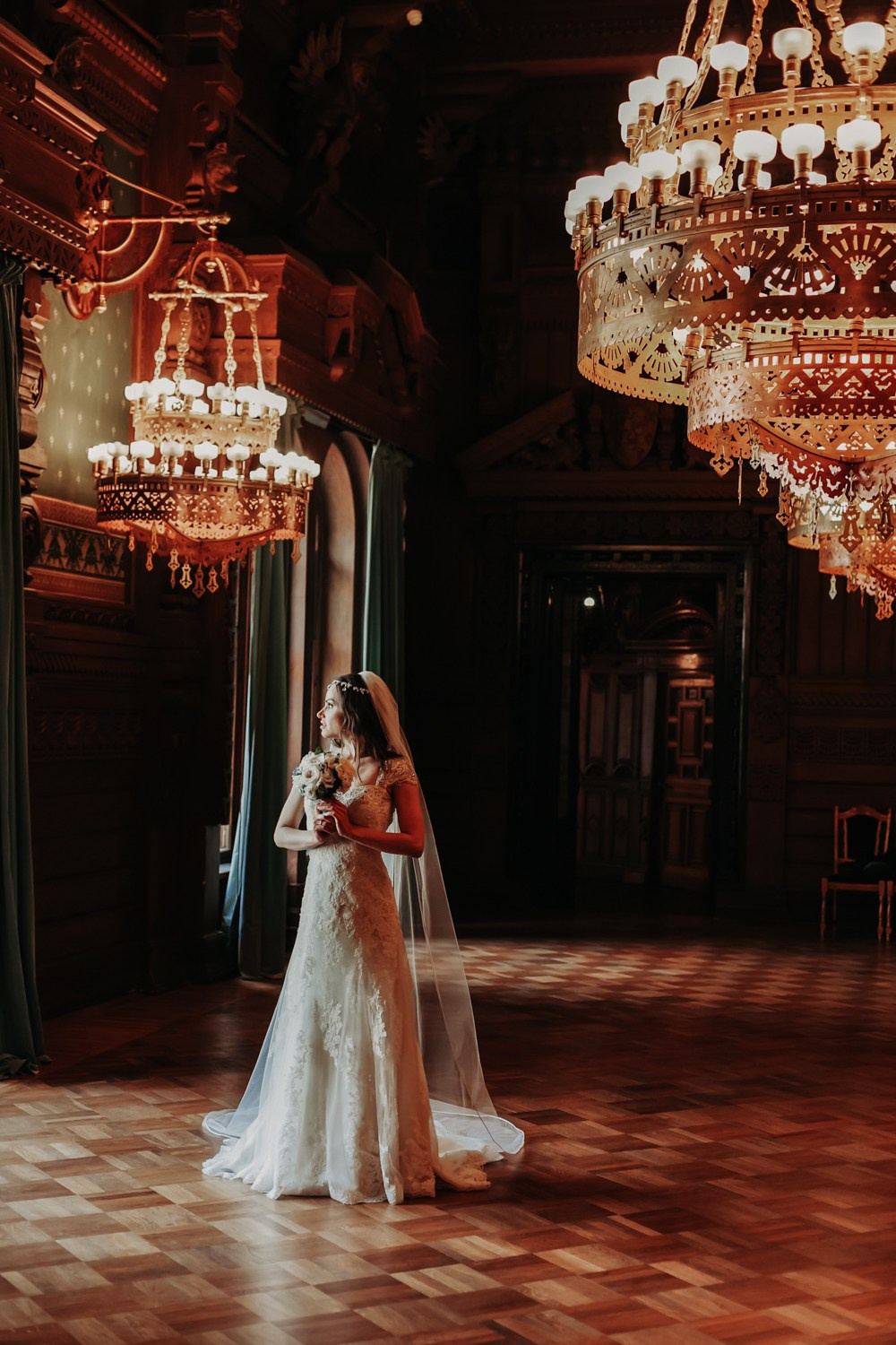 Свадебный фотограф в Санкт Петербурге, Москве. Фотограф крещение венчание в Петербурге! Помогает подобрать храм и посоветовал душевного батюшку в СПб