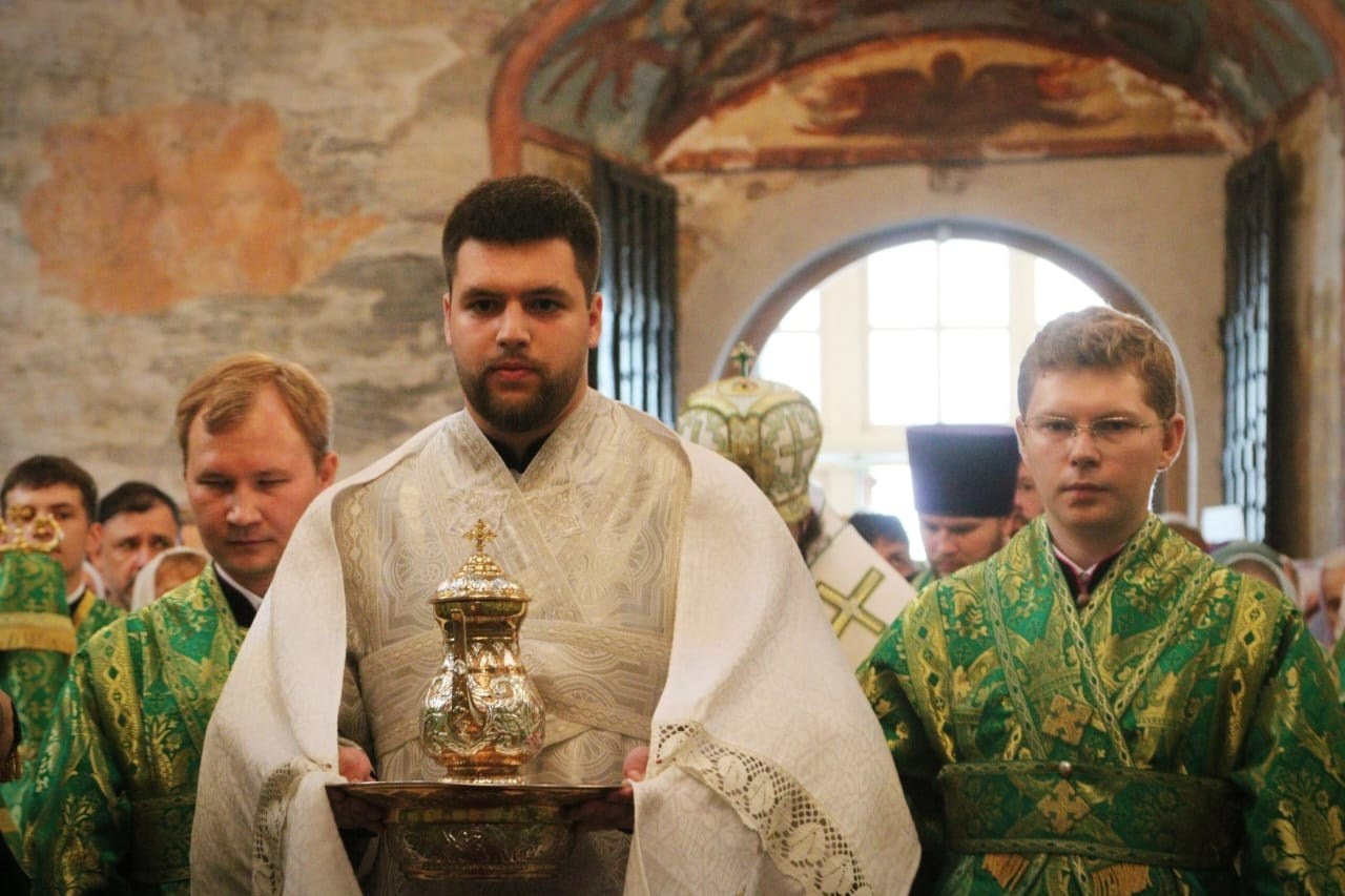 МИТРОПОЛИТ ИГНАТИЙ ПРИНЯЛ УЧАСТИЕ В ЛИТУРГИИ В ВОЛОГДЕ. Саратовское Северо-Западное благочиние