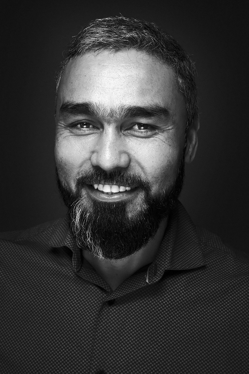 Портретная фотосъемка в студии и на пленэре. Фотограф Яков Поспехов