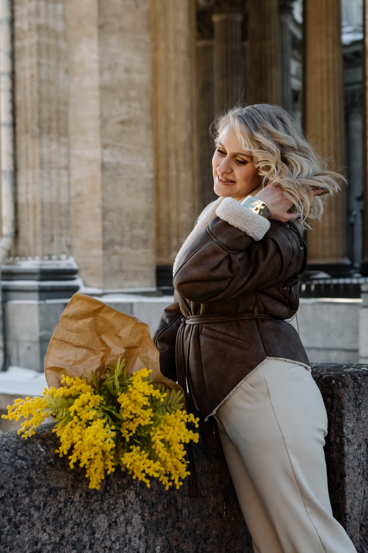 Весна. Прогулка с цветами. Свадебный и семейный фотограф в Санкт-Петербурге Елена Худякова