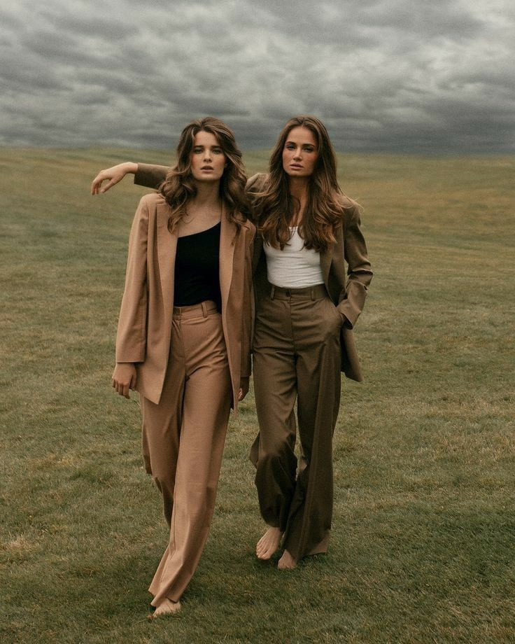 Рефы для групповых фото в студии