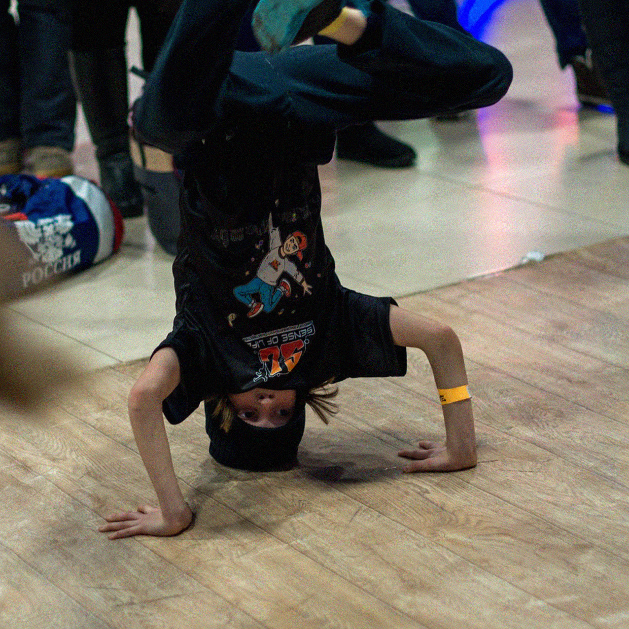 Сlothes. Графический дизайнер и иллюстратор Айрат Давлетшин