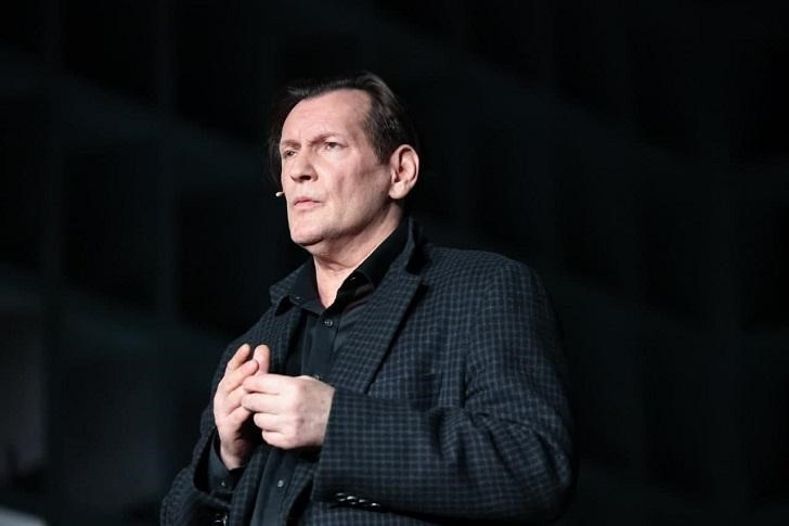 Где на самом деле находится Константин Богомолов, якобы уехавший из России. Москва, улицы, театр и артисты, друзья и мир фото Владимир Кашицин