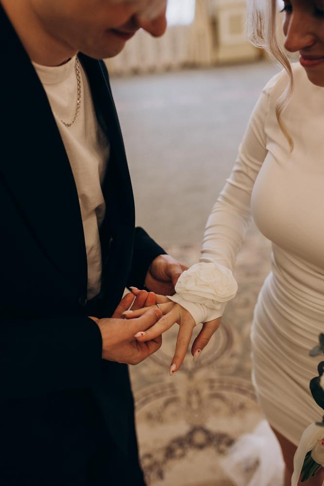 Саша и Вика | Дворец бракосочетания 1. Свадебный и love story фотограф в Санкт-Петербурге