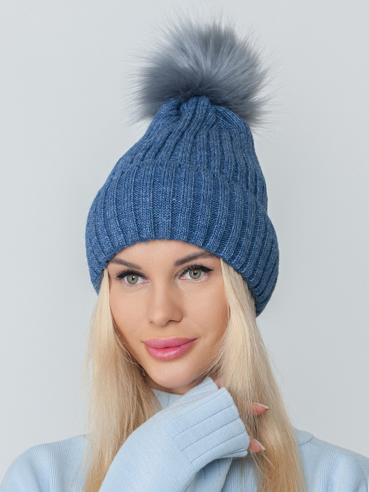 Фотосъемка для валдберриз женские шапки. Сборные фотосъёмки в Москве. фотосессии одежды.фотограф