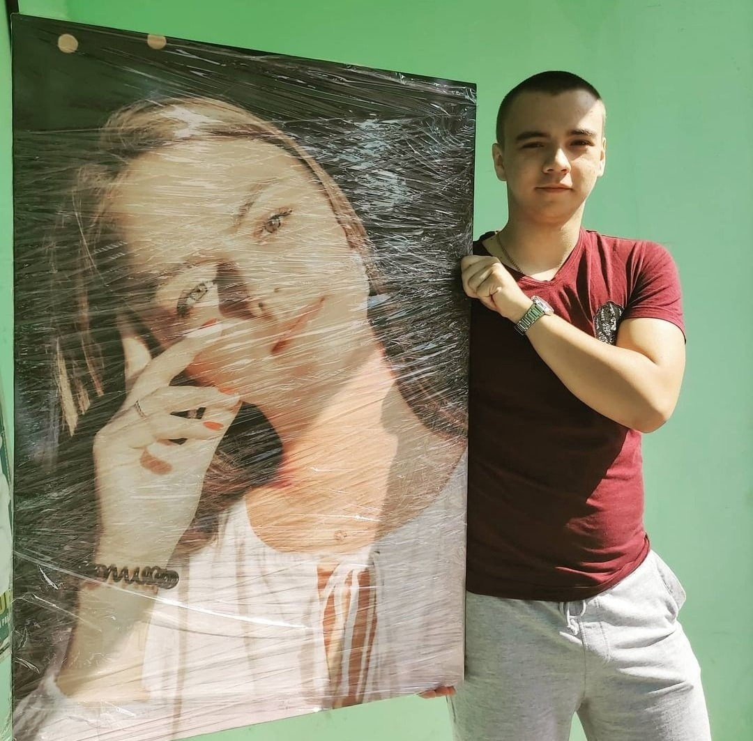 Печать фото на Холсте, с натяжкой на деревянный подрамник. (Фото готовых работ). Я Ольга Казанцева, фотографирую снимаю ваши киноистории и печатаю фото и цифровые портреты на холсте