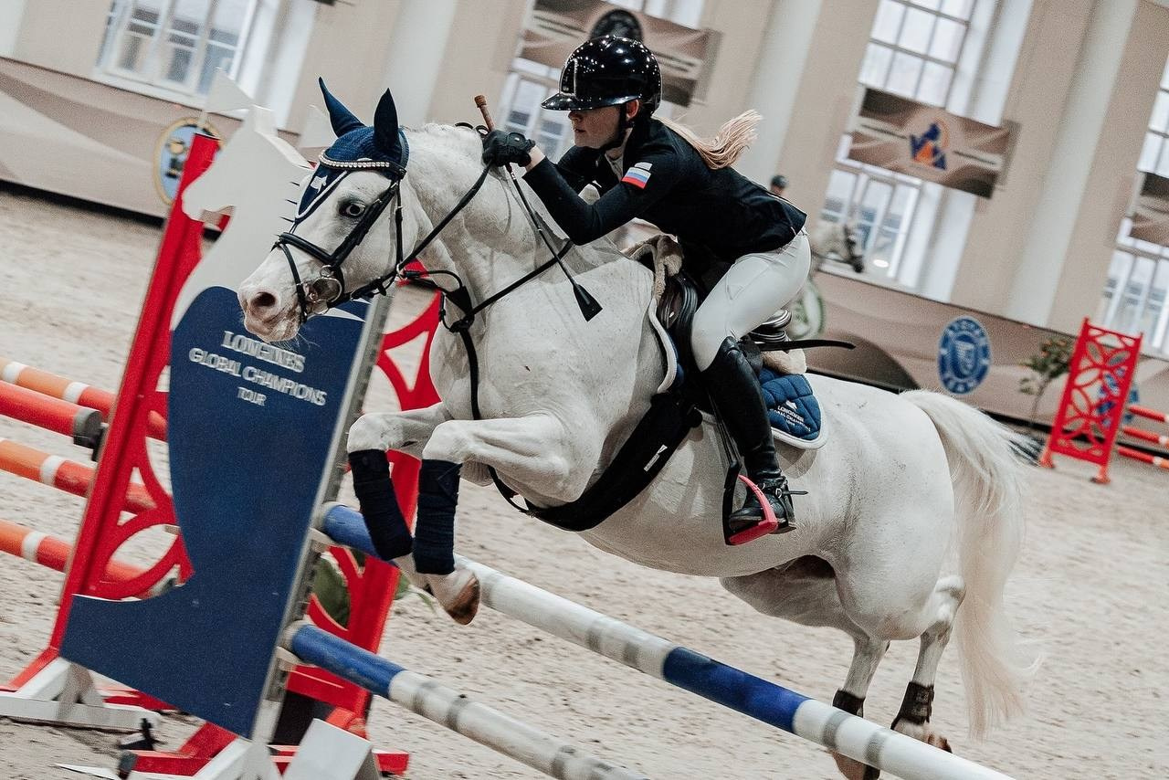 ПЕРВЕНСТВО МОСКВЫ ПО КОНКУРУ в КСК «ВИВАТ, РОССИЯ!». Куракина Дарья • Конный фотограф