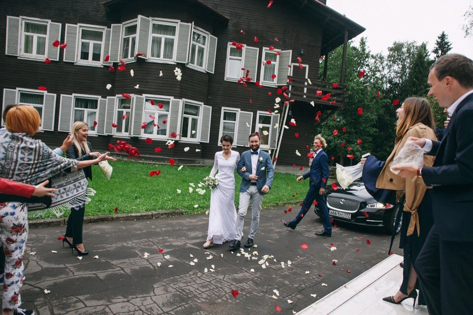 Фотографии со свадеб, свадебные фото от ведущего. Ведущий праздников в России живу в Москве Карпенко Александр