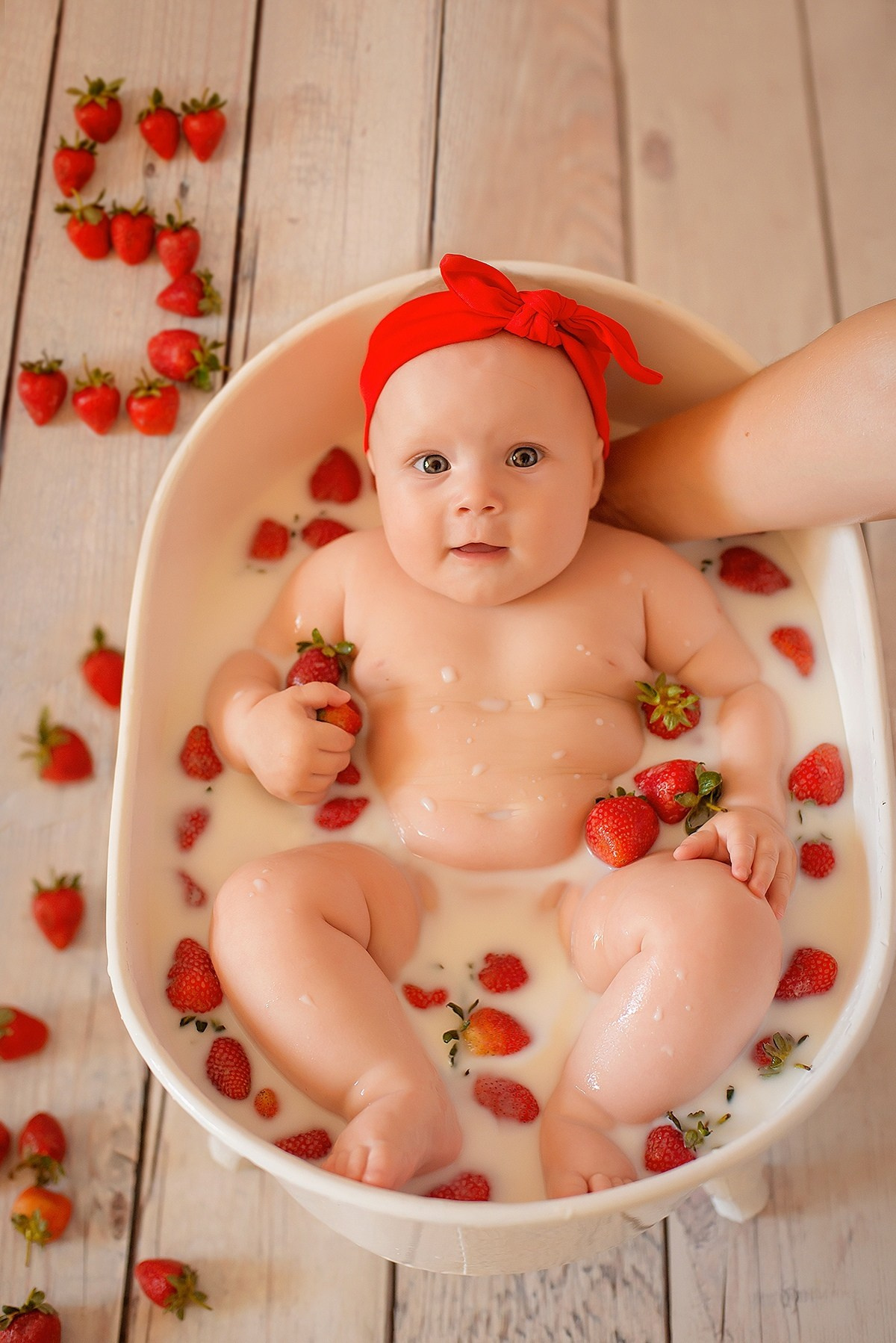 Молочные ванны. Выпускные альбомы в Тутаеве.Захарова Лариса