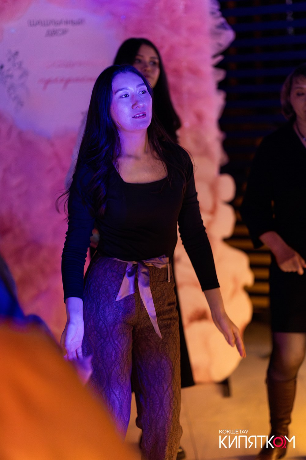 ШАШЛЫЧНЫЙ ДВОР (АУЕЛЬБЕКОВА). КИПЯТКОМ КОКШЕТАУ