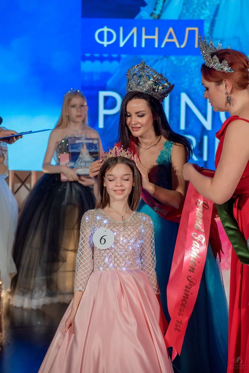 GrandFashionShow2024. Семейный и коммерческий фотограф в Сочи Александр Бодунов