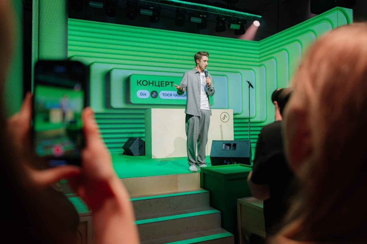 Ведущий Соколов. Подрядчики и друзья сети свадебных площадок House for wedding