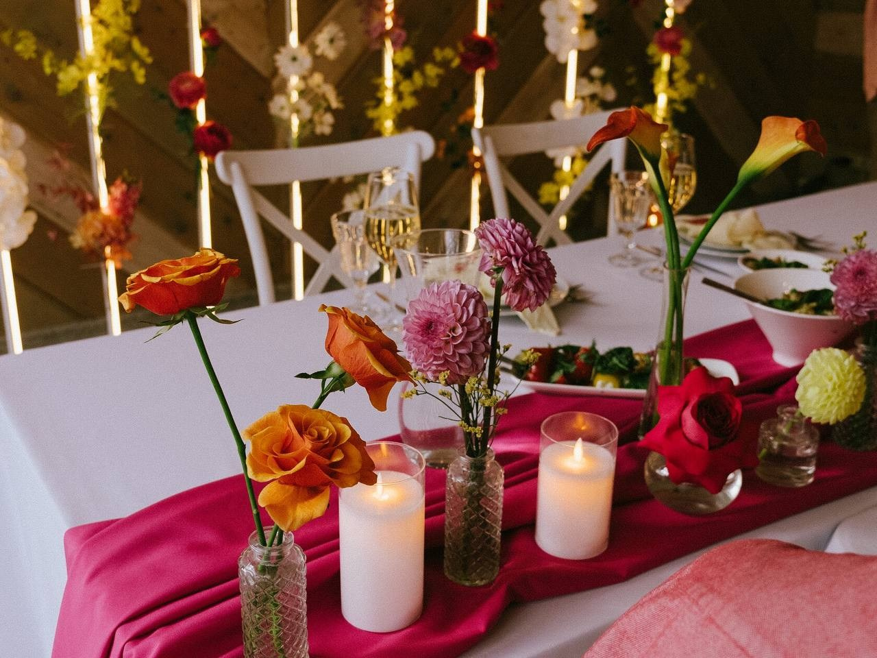 Винные оттенки. Подрядчики и друзья сети свадебных площадок House for wedding