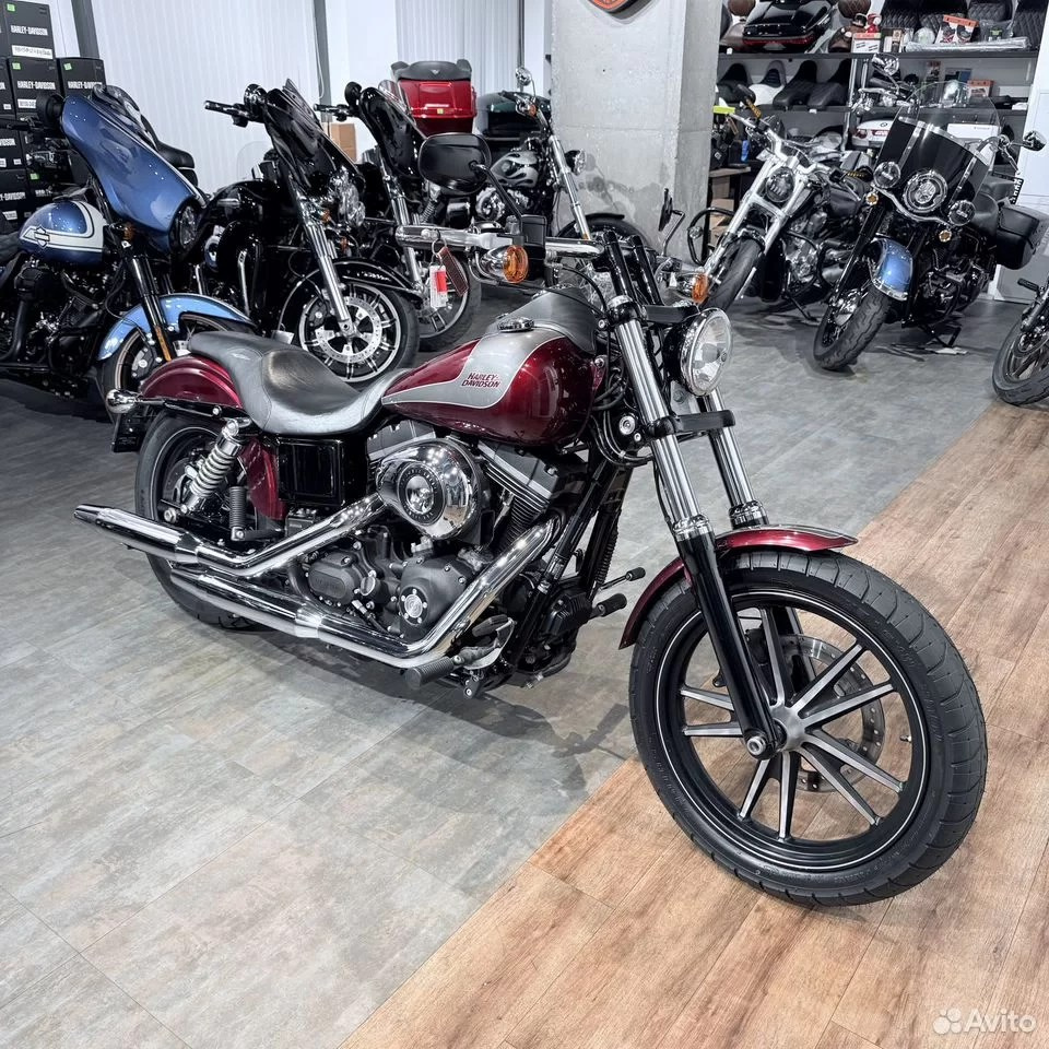 2014 Street Bob АВS Мysterious Red Dеluхe. Hello Davidson, Москва. Только хорошие мотоциклы…