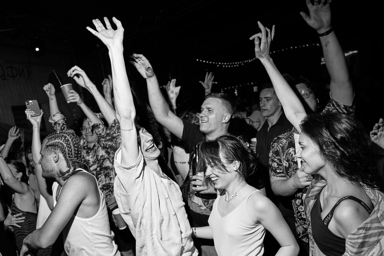 Vibe Room: Denis Yuzhin B-Day. Коммерческий и репортажный фотограф в Санкт-Петербурге — Туся Сушка