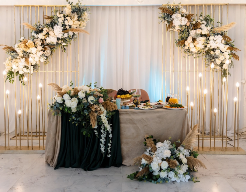 Площадка № 2-8. Свадебный организатор Москва