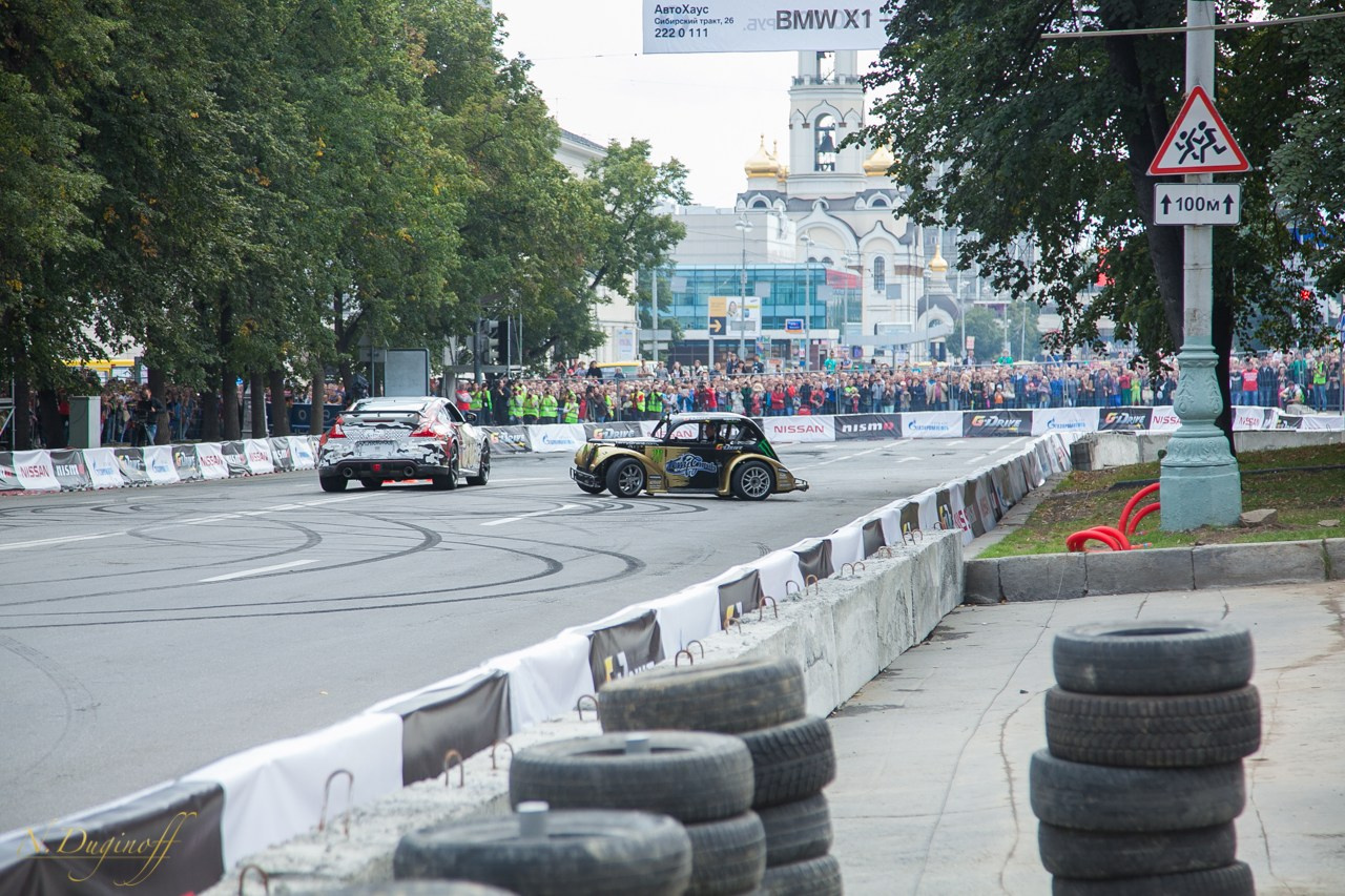 Nissan Nissmo Drive. Профессиональный фотограф Дугинов Николай | Екатеринбург