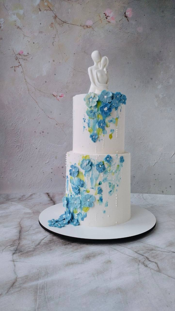 Работы учениц. Аникина Юлия / Кремовая флористика в корейской технике