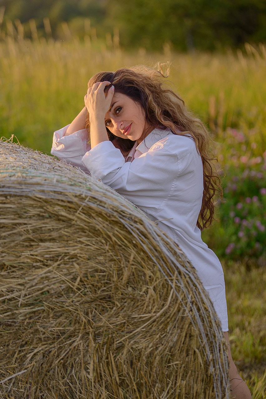Женский портрет. Летняя прогулка. Фотограф в Юрьев-Польском. Владимире и области. Крышковец Владимир