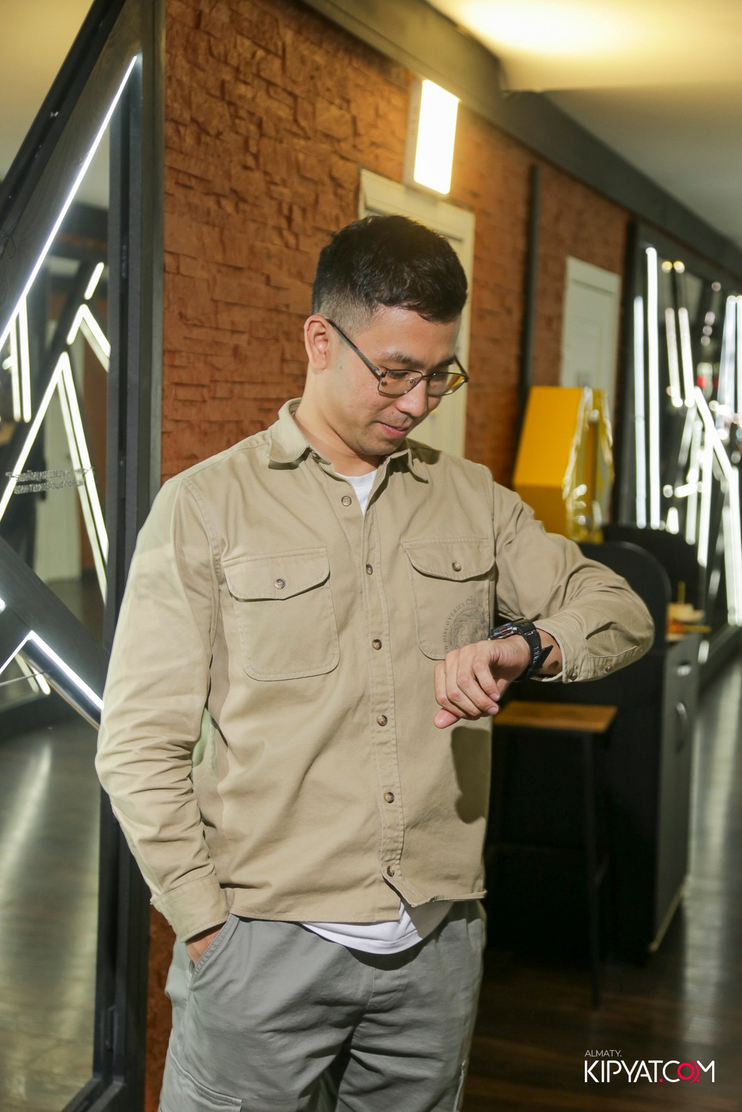 УХО И МЕДВЕДЬ НА САИНА. КИПЯТКОМ АЛМАТЫ! Фотосъемка мероприятий в Алматы