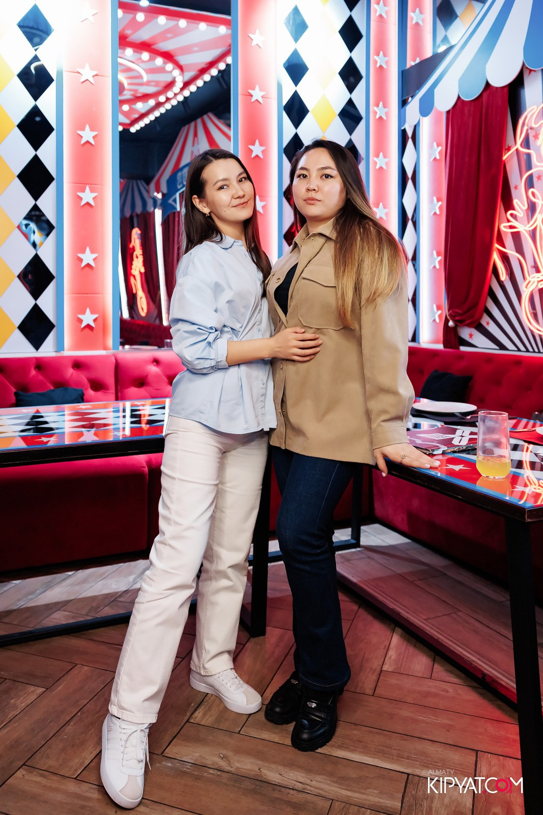 ЗАЯ, НА БИС. КИПЯТКОМ АЛМАТЫ!