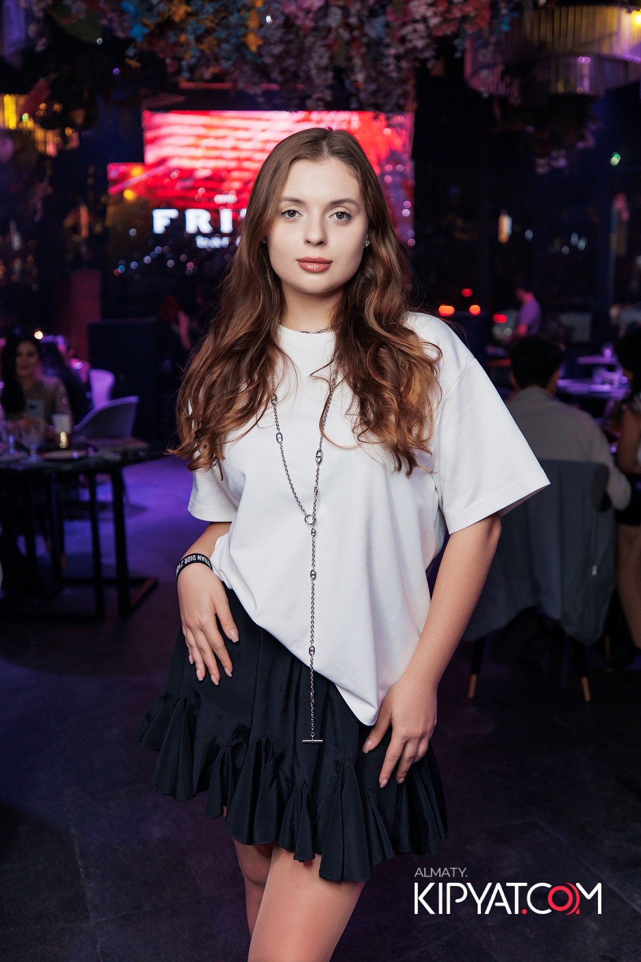 FRIENDS BAR & TERRACE. КИПЯТКОМ АЛМАТЫ! Фотосъемка мероприятий в Алматы